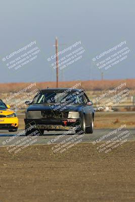 media/Dec-09-2022-Turn8 Trackdays (Fri) [[a82f2e2fc7]]/Yellow Group/Session 1 (Sweeper)/